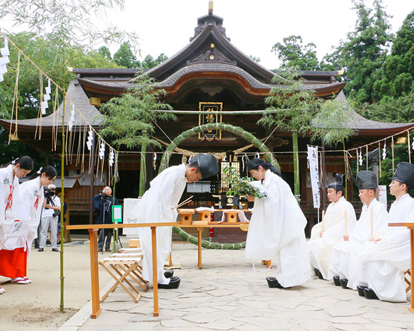 水戸八幡宮のご案内